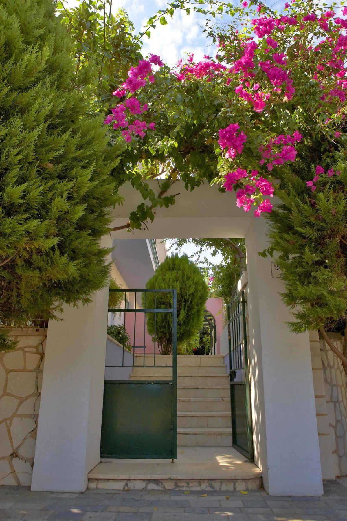 Mariette Rhodes Urban Suites (Adults Only) Rhodes City Exterior foto